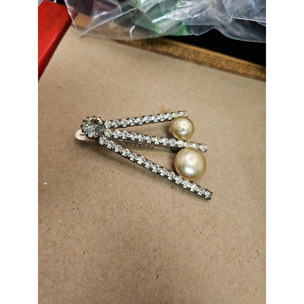 Hair Goods Barrett silvertone  Faux Pearls Cream Color Clear ColorlesRhinestones